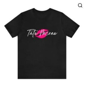 Tate McRae Pink Lip T-shirt